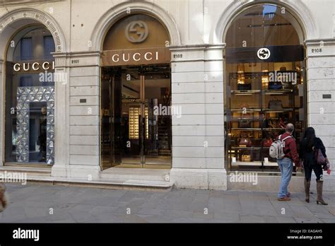 outlet gucci venezia|Gucci outlet stores near me.